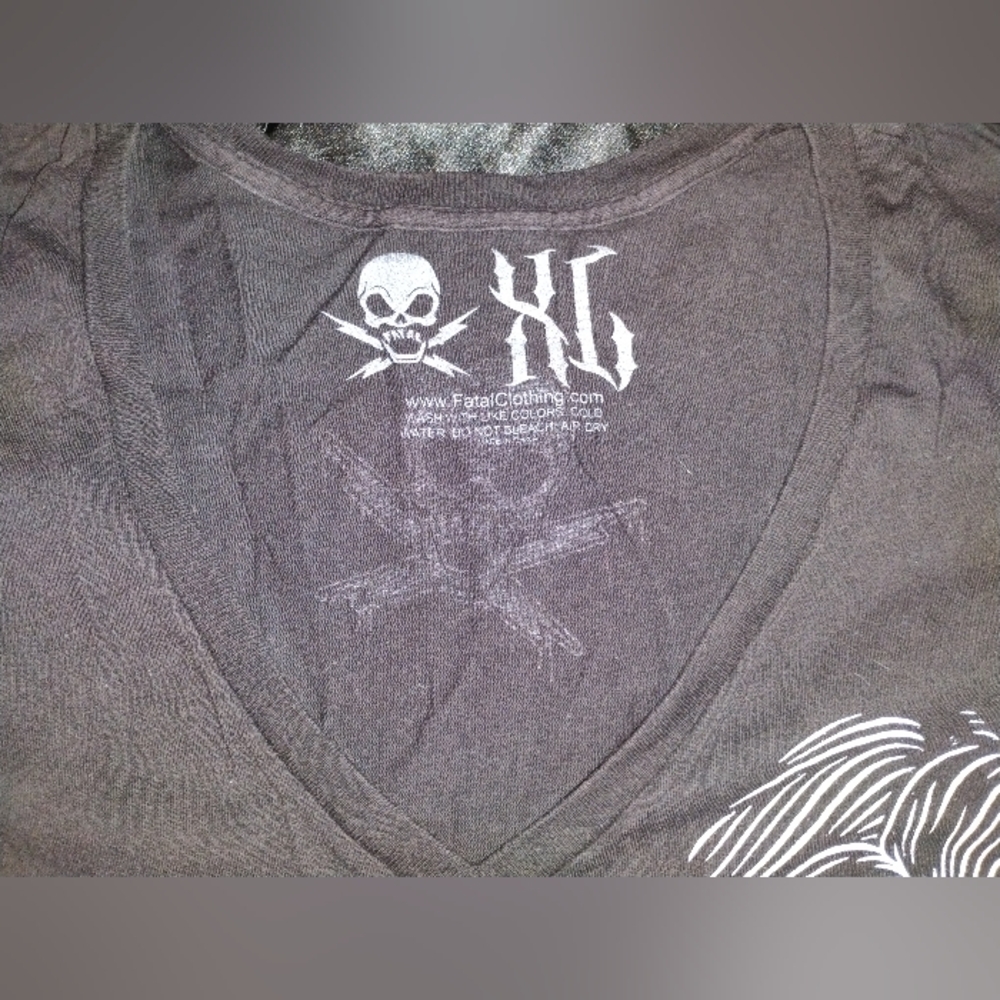 Fatal tee - Picture 2 of 5